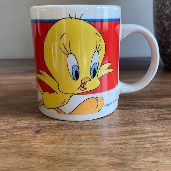 Set of 2 Vintage 1999 Tweety Bird Mugs - Picture 8 of 12